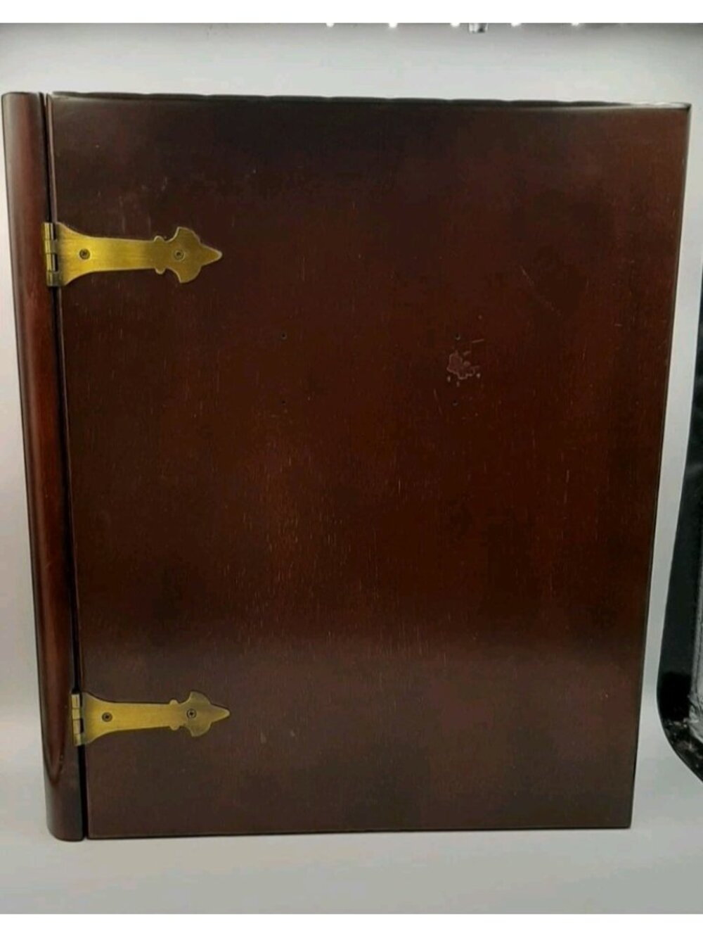 Bombay Company Book Shaped Wooden Keepsake Box Hinged Memory Storage VTG 1991
